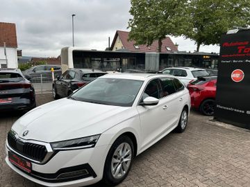 Gebrauchtwagen Skoda Octavia Octavia Combi Style *NAVI*AHK*SHZ* in Brakel
