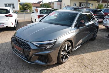 Gebrauchtwagen Audi A3 A3 Sportback 35 TFSI S line *AHK*NAVI*SHZ* in Albaxen